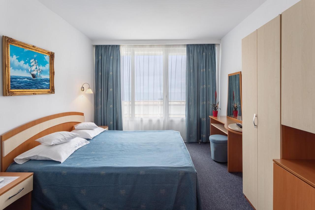 Hotel Sirena Saturn All Inclusive ภายนอก รูปภาพ
