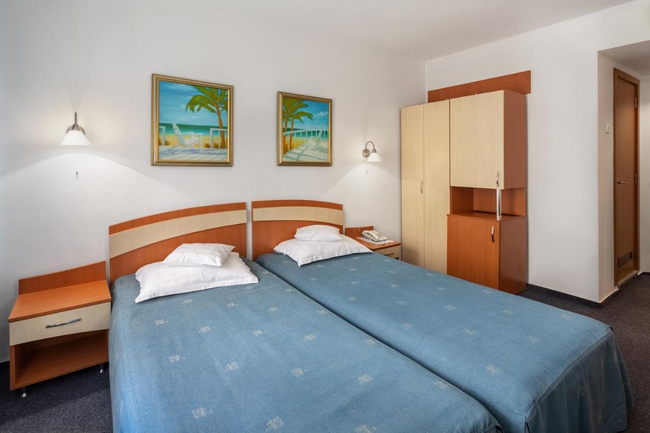 Hotel Sirena Saturn All Inclusive ภายนอก รูปภาพ